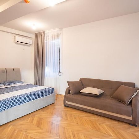 Dazhotels Тбілісі Екстер'єр фото